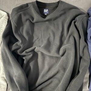 GAP VintageSoft Crewneck Black Sweatshirt